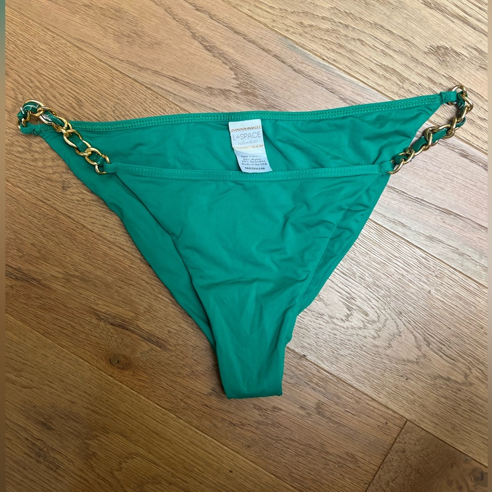L Space green bikini bottoms with gold chain size Medium
